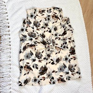 Love In Open Arm Floral Blouse, Large